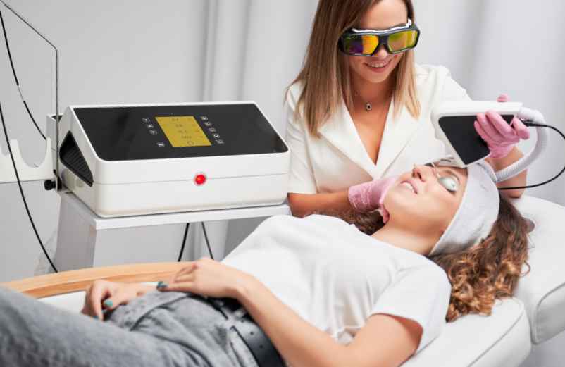 Laser couperose au visage quels sont les effets secondaires ? Steppers Bienêtre