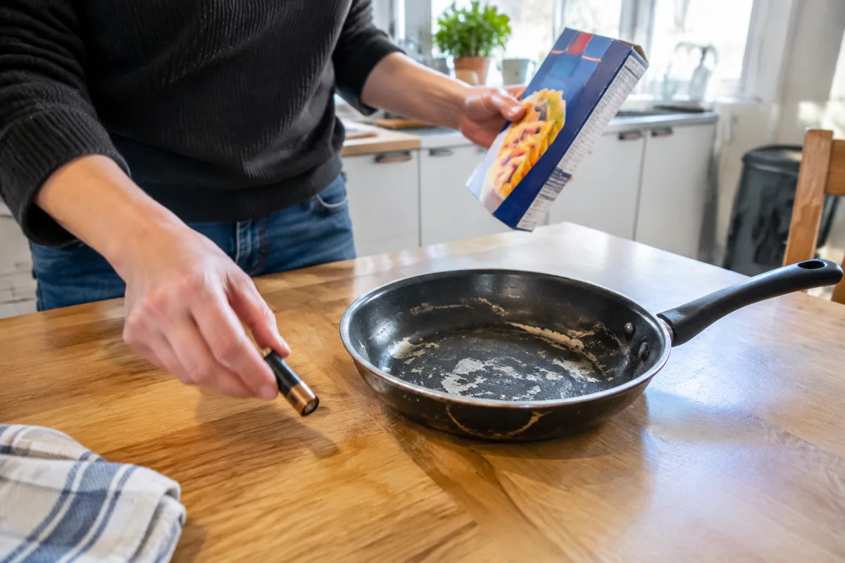 Cadmium : métal toxique présent dans certains placards